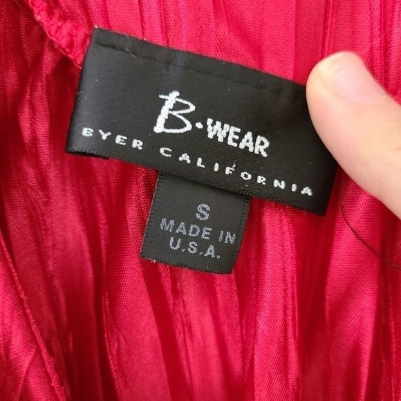 💎2/$20 B WEAR Byer California Sleeveless Red Top - Picture 5 of 5